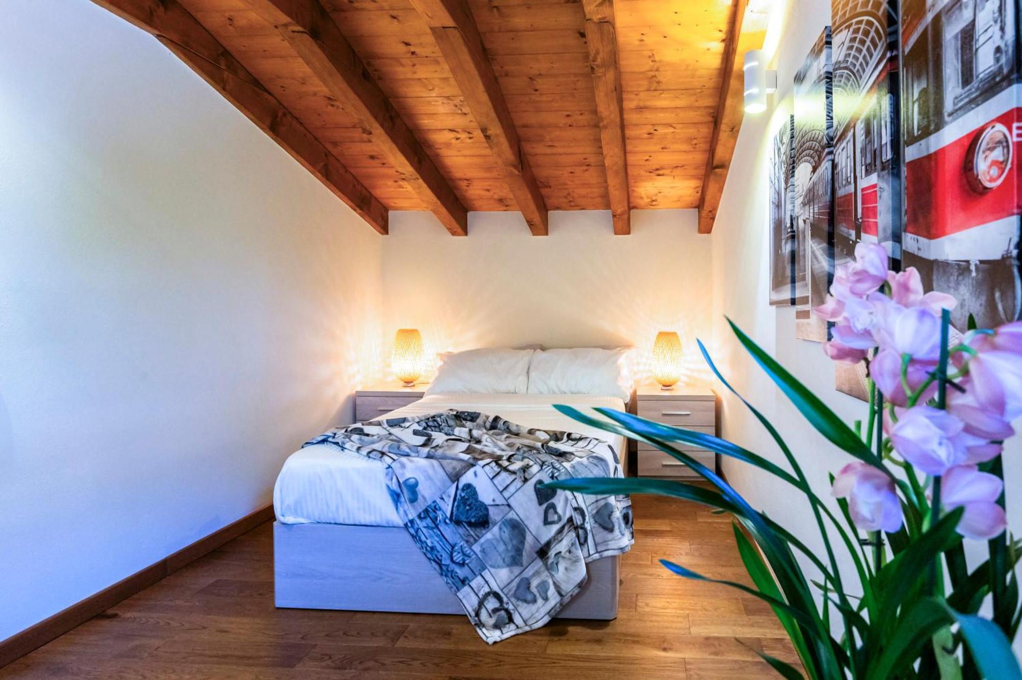 Iseo Lake Villa Con Vista Lago E Piscina Costa Volpino Exterior foto